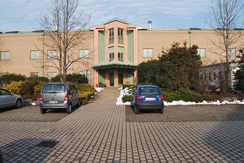 Vecchia Brianza Hotel Seveso Luaran gambar