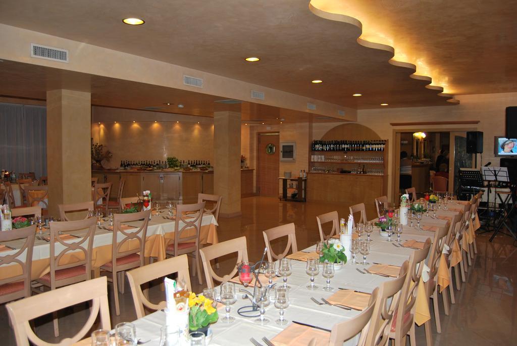 Vecchia Brianza Hotel Seveso Luaran gambar