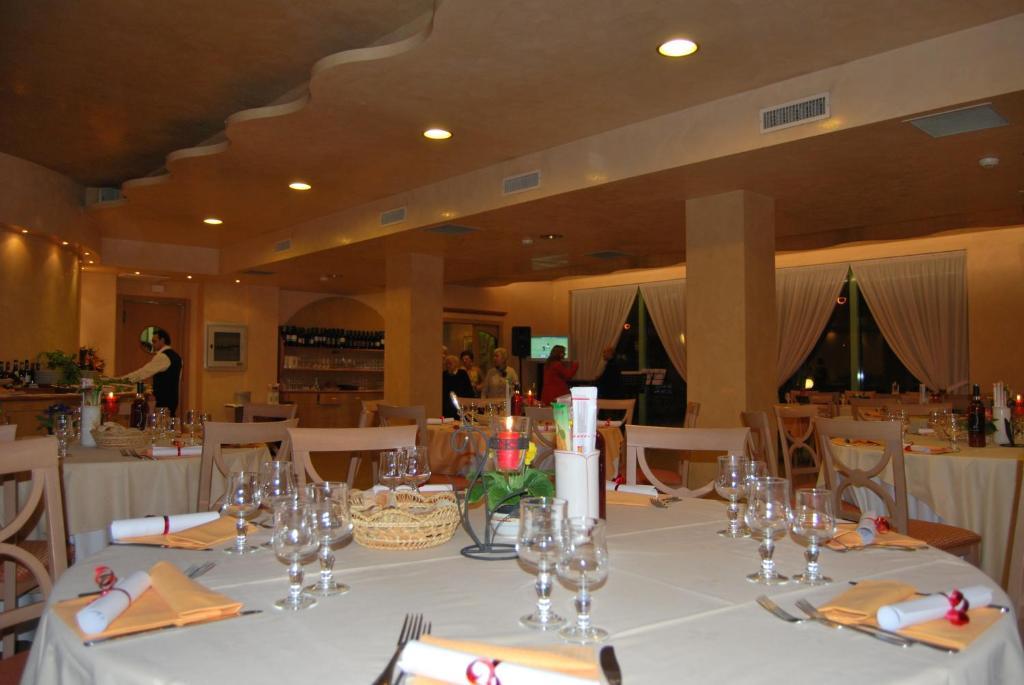 Vecchia Brianza Hotel Seveso Luaran gambar