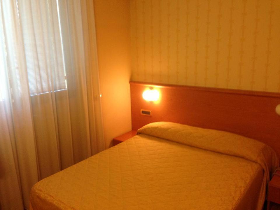 Vecchia Brianza Hotel Seveso Luaran gambar